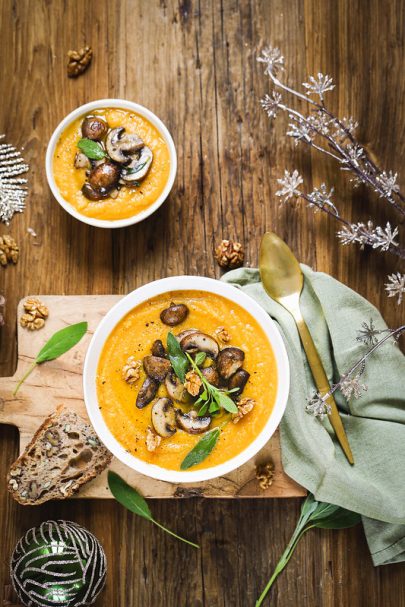 Soupe veloutée de patate douce et panais