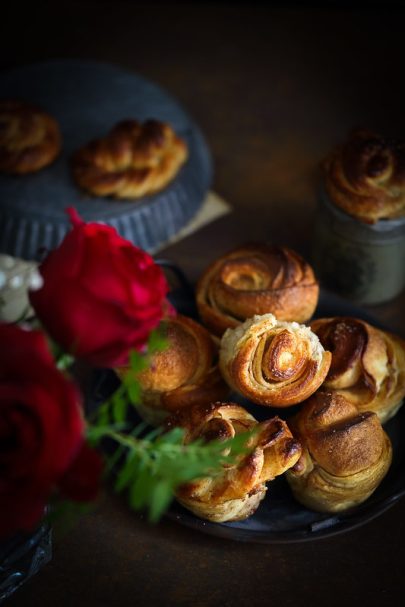 Brioche roulée à la cannelle (avec vidéo tour de main)