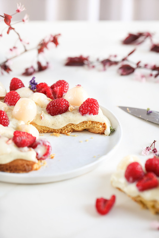 tarte vanille rose framboise litchi ispahan